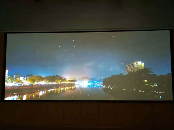 长寿某小学投影融合项目